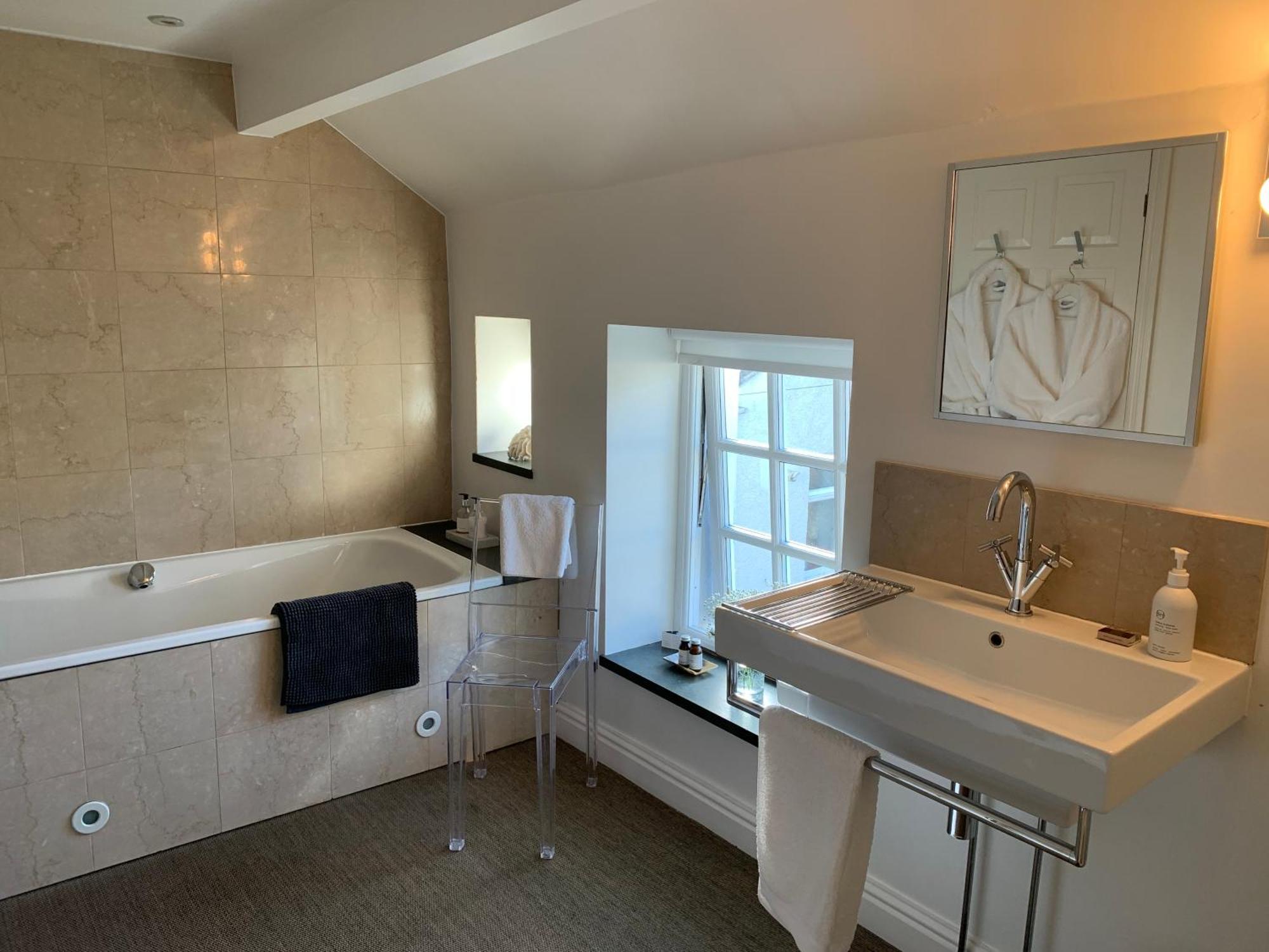 אולברסטון South Lakes Townhouse With Sauna מראה חיצוני תמונה